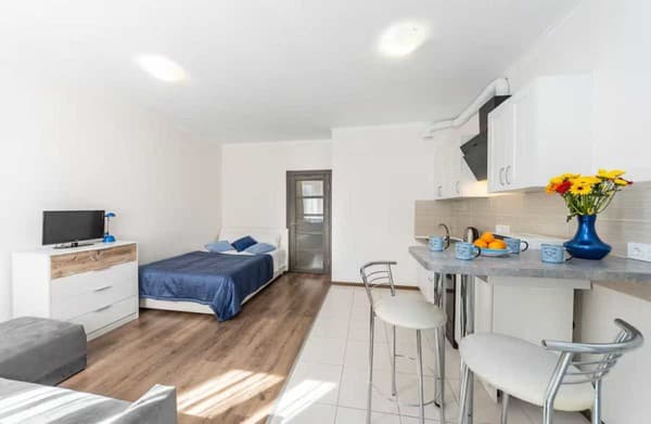 в новом доме на Оболони 9